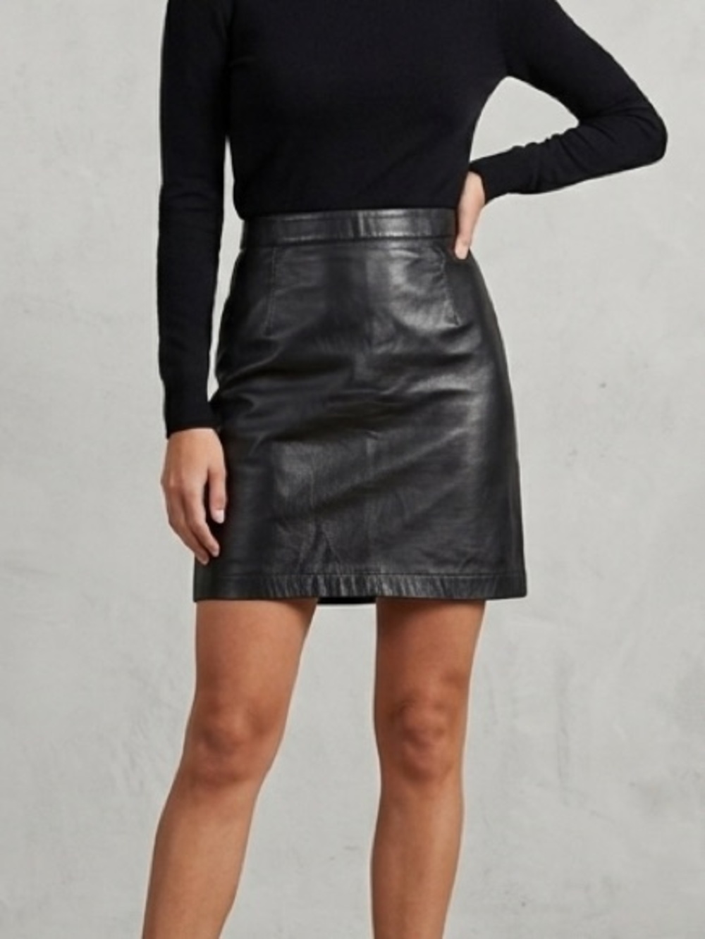 VINTAGE Wilsons Leather butter soft Black Mini Skirt